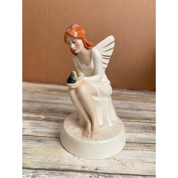 Royal Doulton Fairy Spell HN2979 Enchantment Collection Figurine 1983 by Adrian - Picture 2 of 9